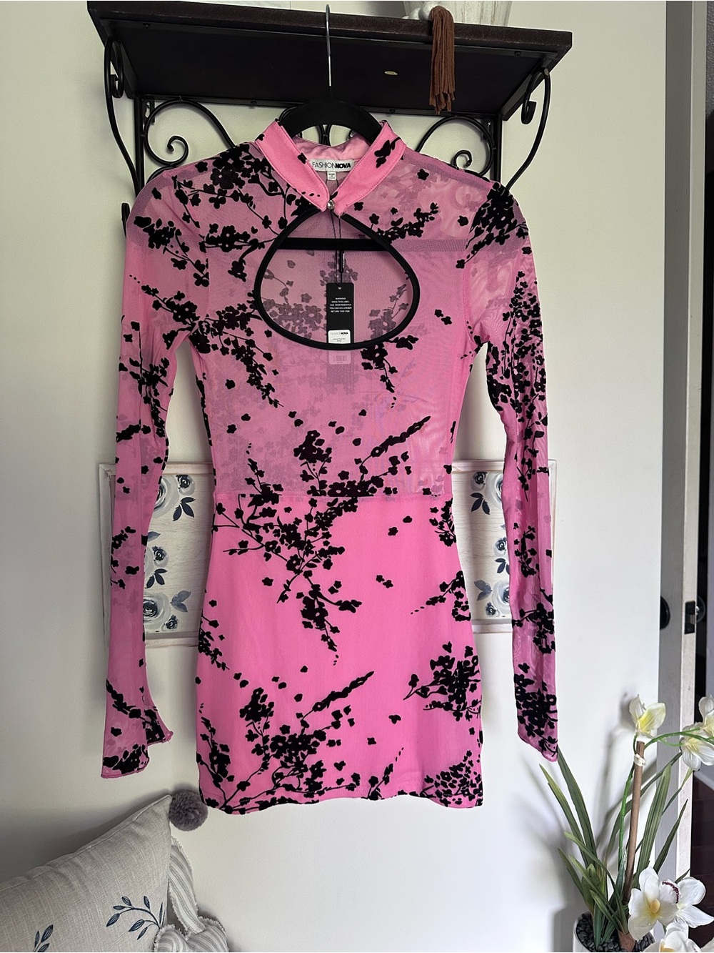 NWT Pink sheer and Black velvet Floral chest Cutout Long Sleeve Mini Dress/tunic